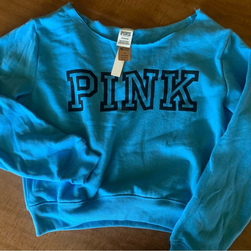 NWT PINK Victoria’s Secret Size Small Sweatshirt